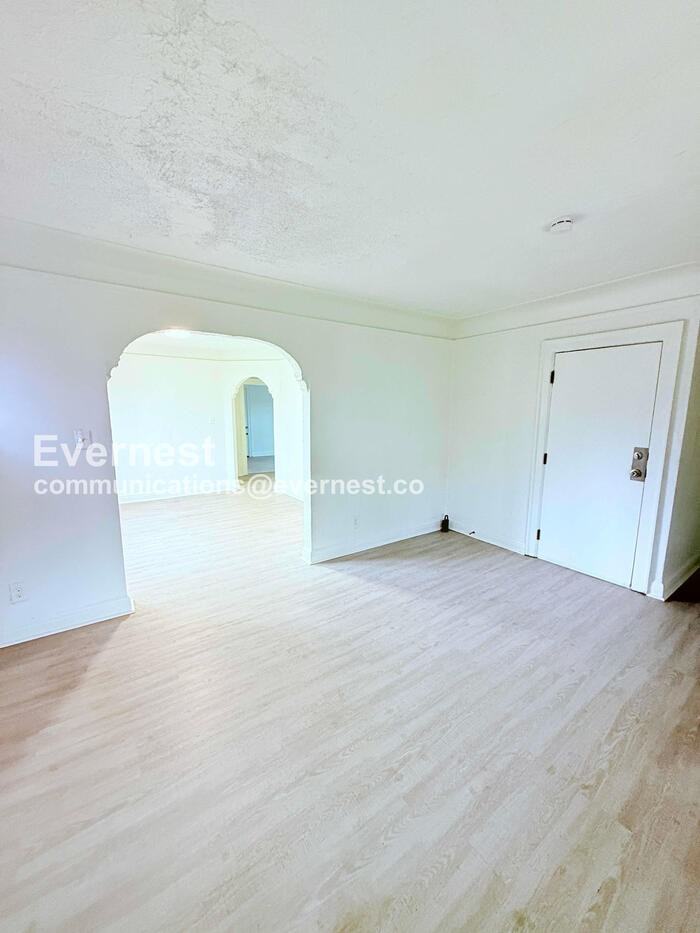 15736 Steel St #2 - Photo 7 of 28