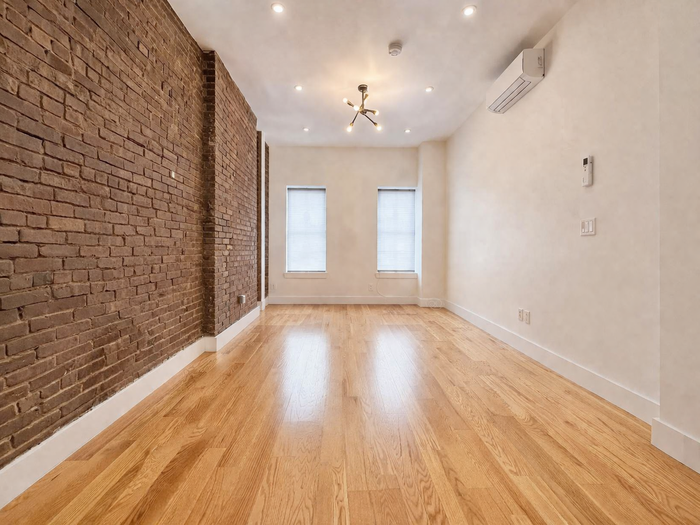 7320 18th Ave #3 - Photo 4 of 8