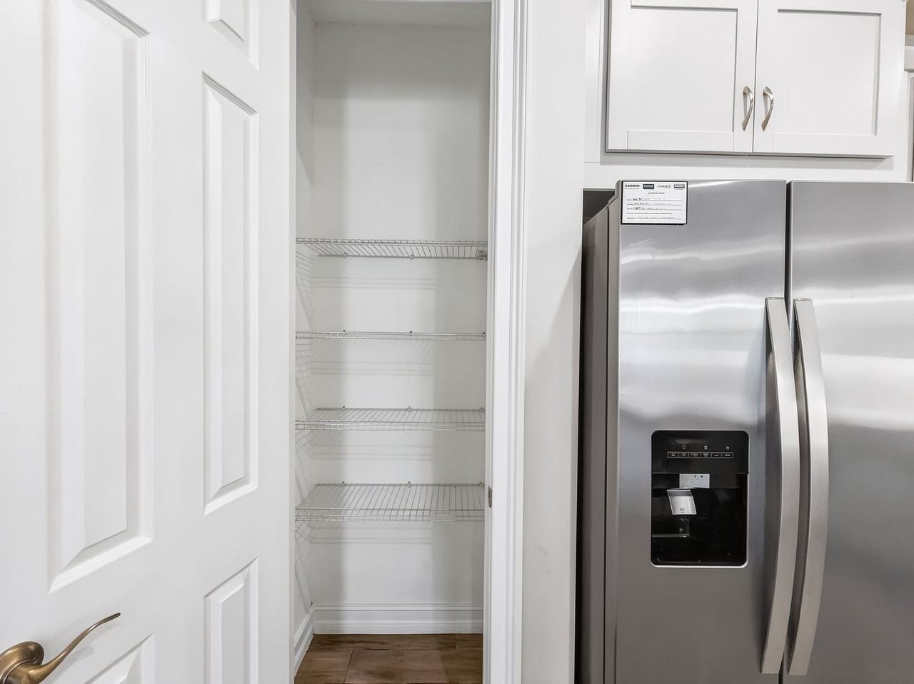 1078 Rolling Brook Ln - Photo 2 of 50