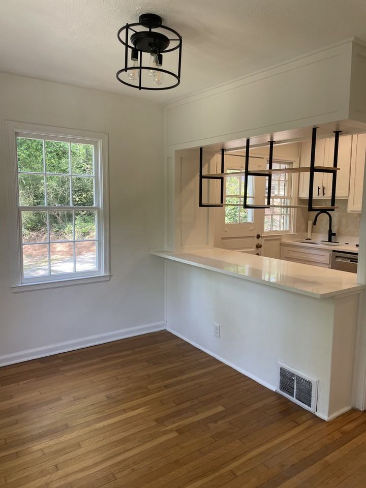 239 Kinsey Ct Ne #A - Photo 4 of 13