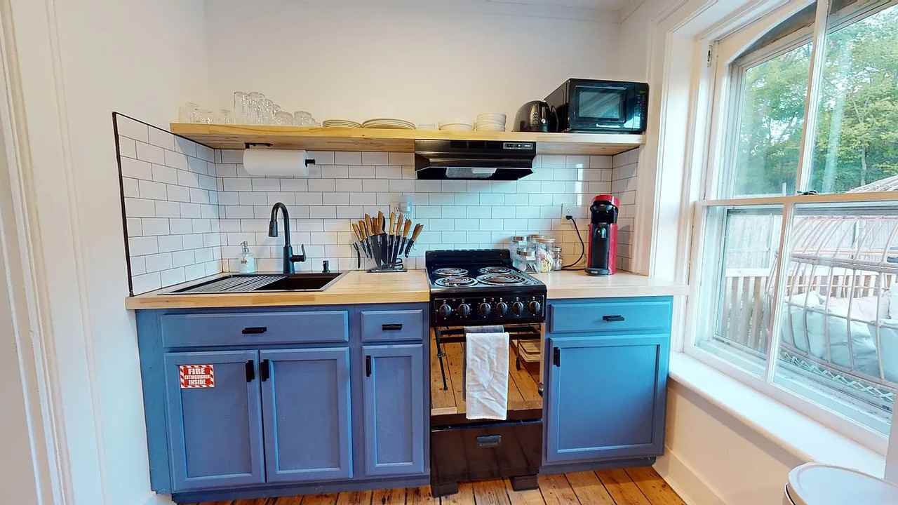 69 Mansion St #1 - Photo 7 of 19