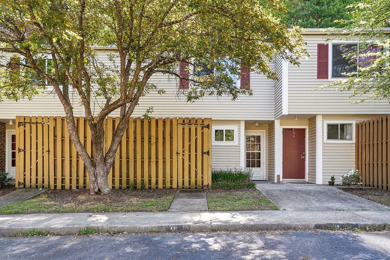 220 Elizabeth St #A9 - Photo 3 of 30