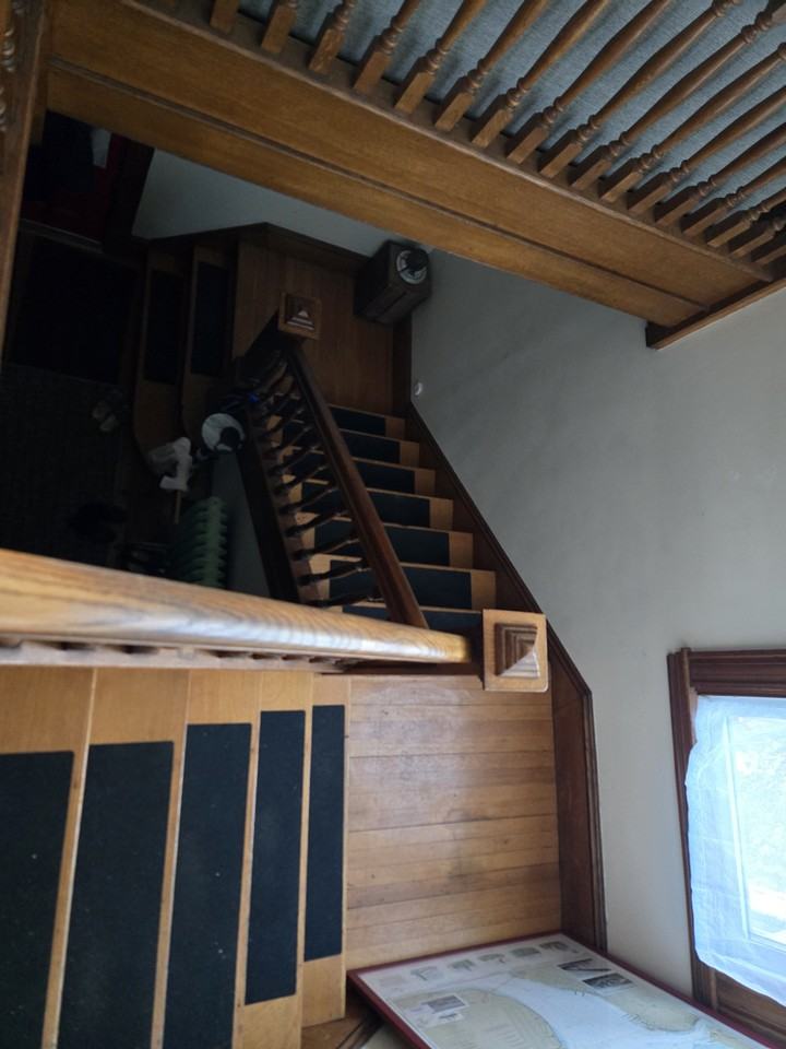 91 N Main St #A - Photo 4 of 11