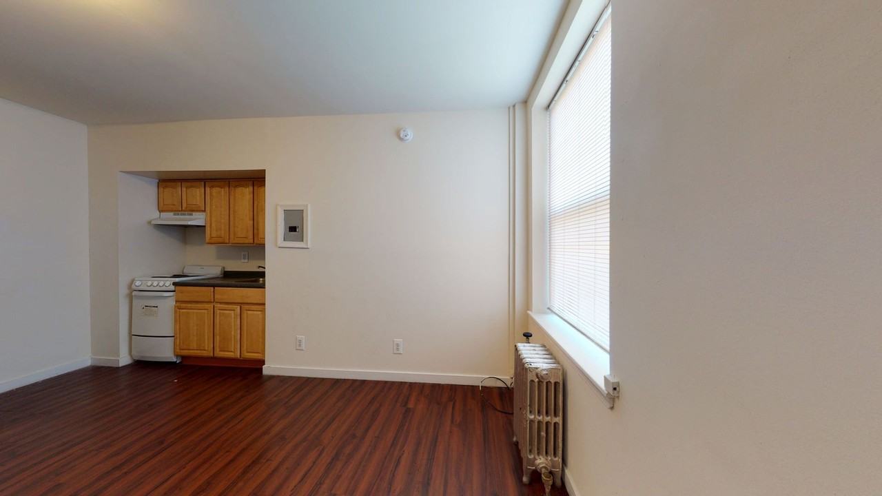 Trinity Place Apartments - Photo 4 of 12