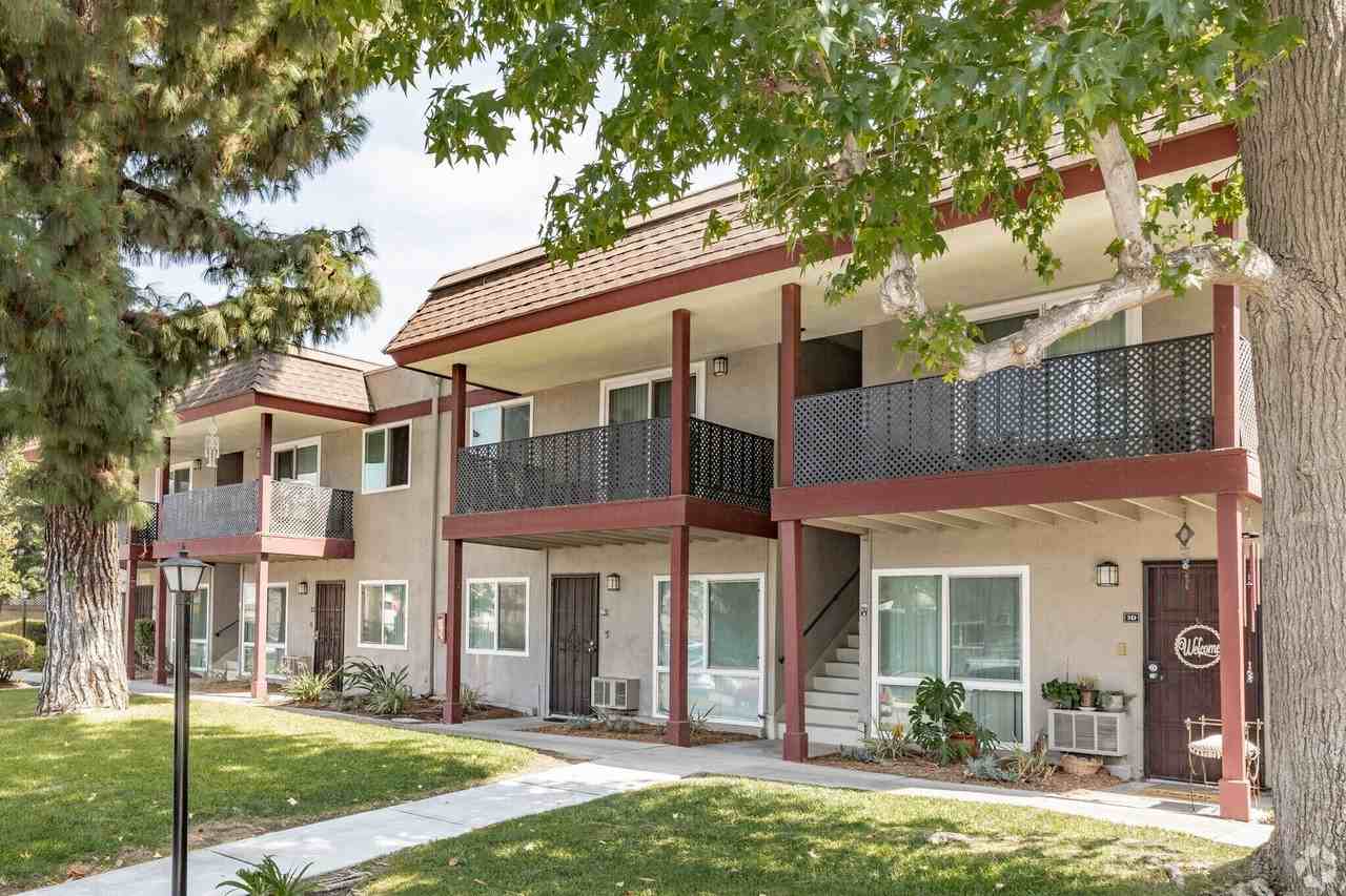 Chateau de Ville - Photo 4 of 50