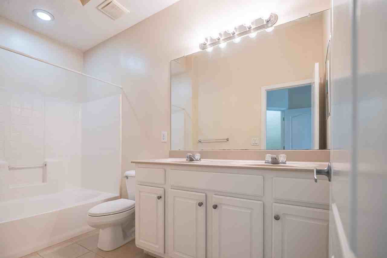 12016 Villanova Dr - Photo 7 of 18