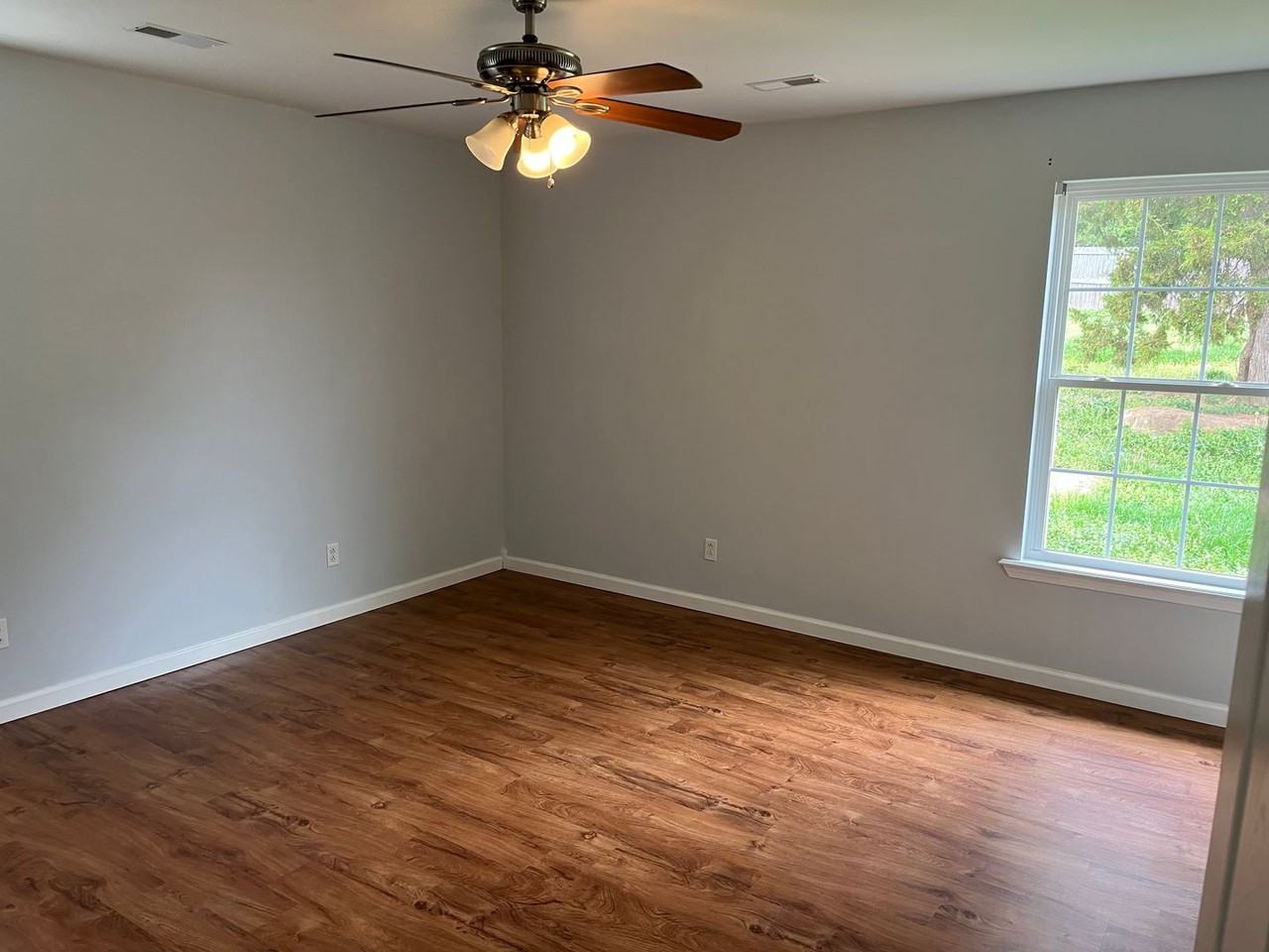 1123 Stone Crst - Photo 3 of 41