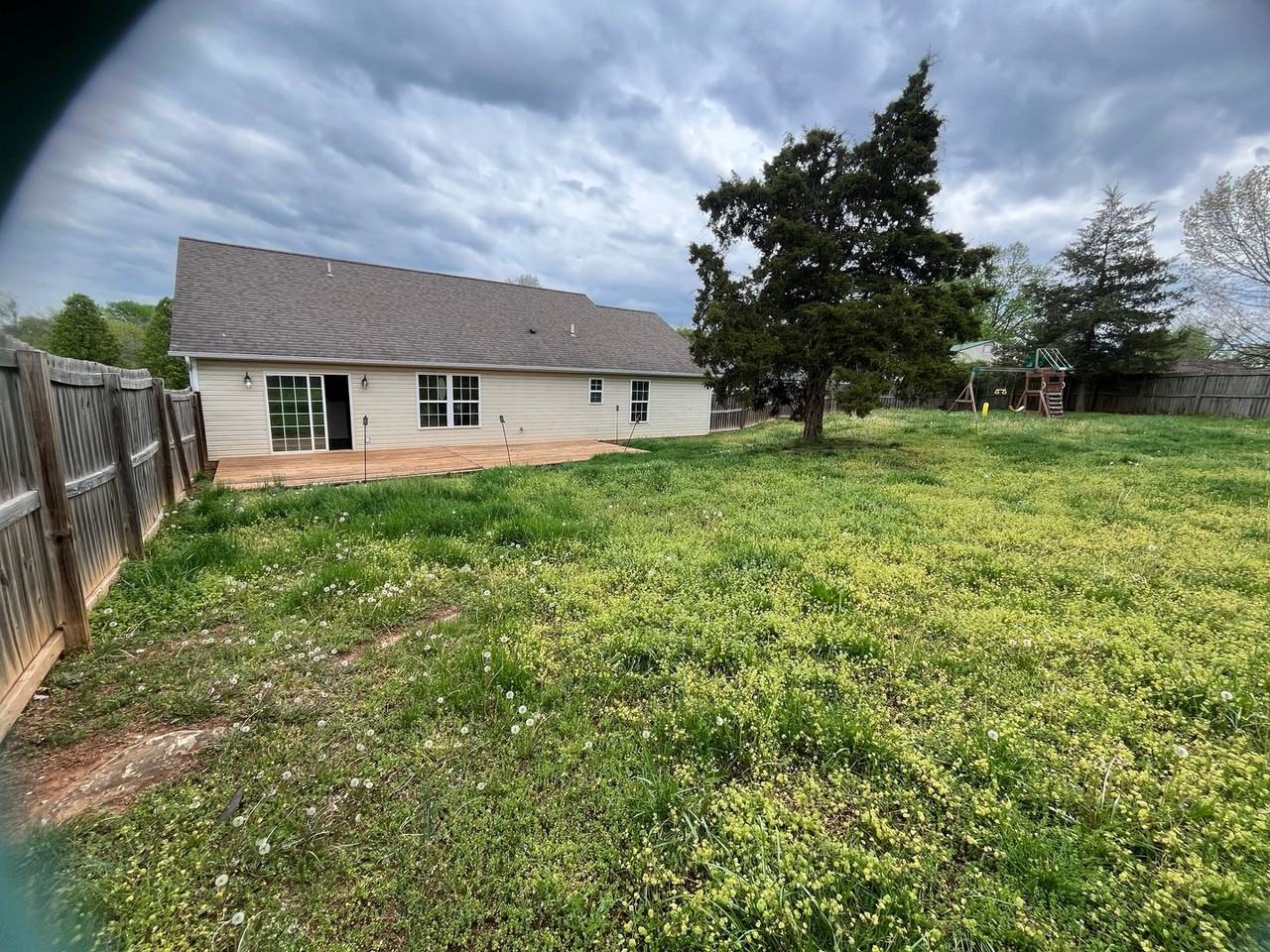 1123 Stone Crst - Photo 5 of 41