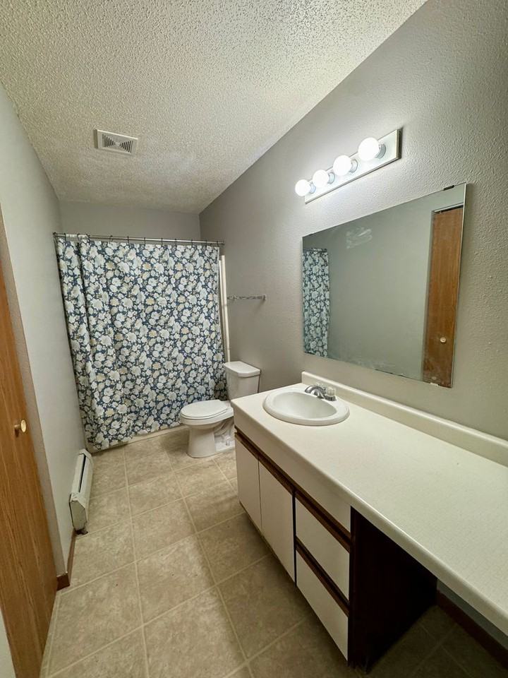 Northern Lights 301 Apartments - Photo 2 of 15