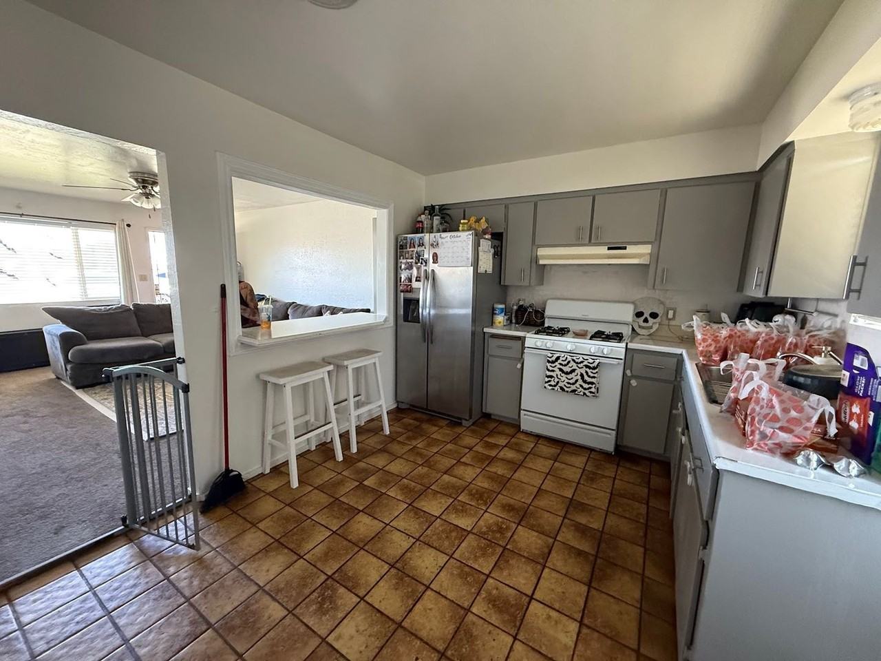 458 N Lillie Ave - Photo 5 of 8