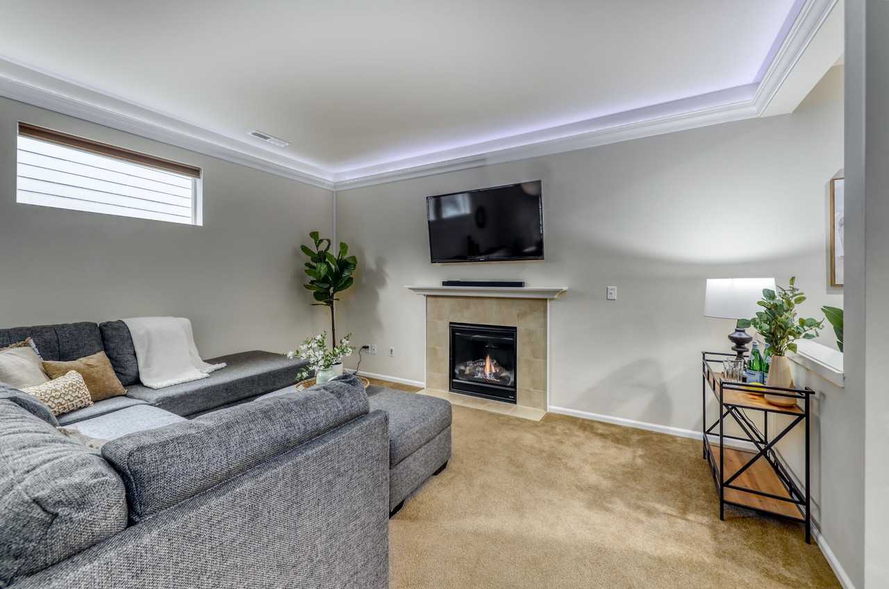 4619 Strathmore Cir Sw #NA - Photo 5 of 29