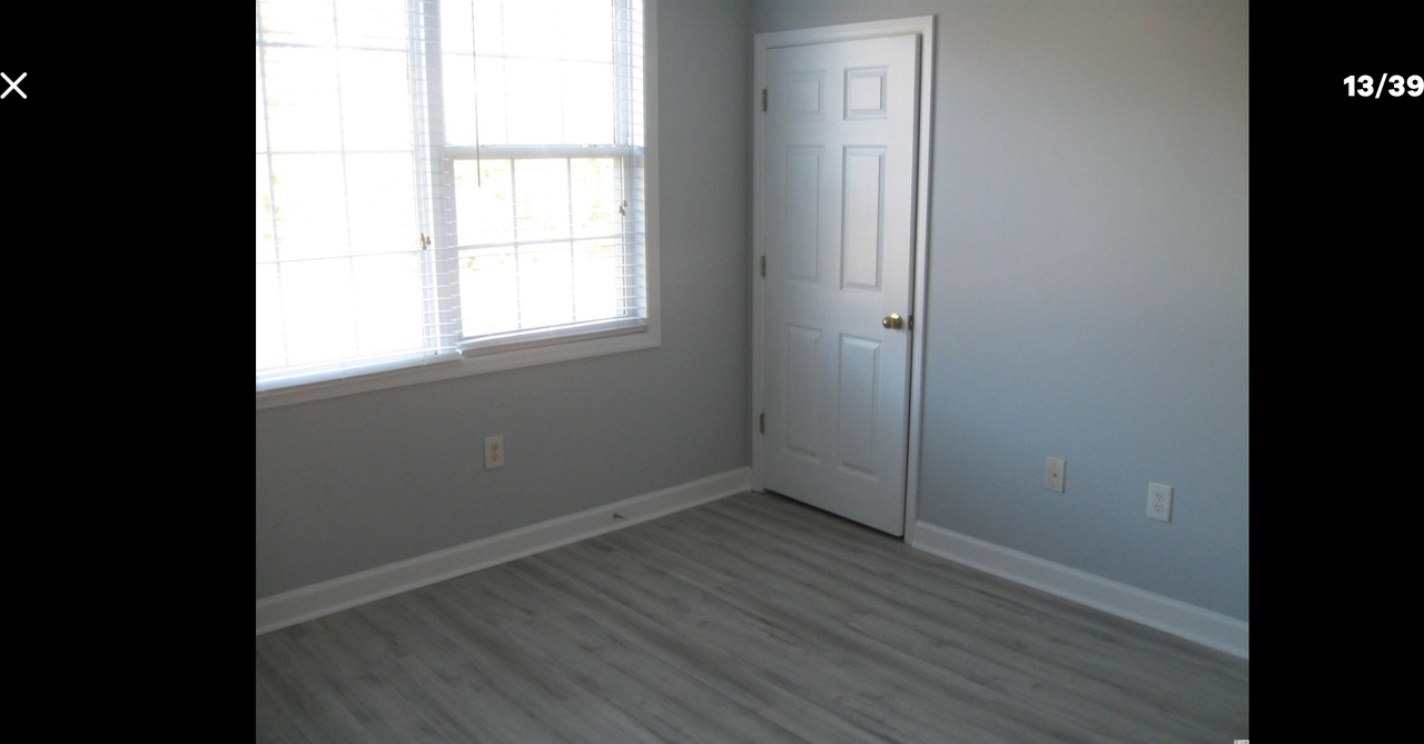 5825 Catalina Dr #223 - Photo 3 of 20