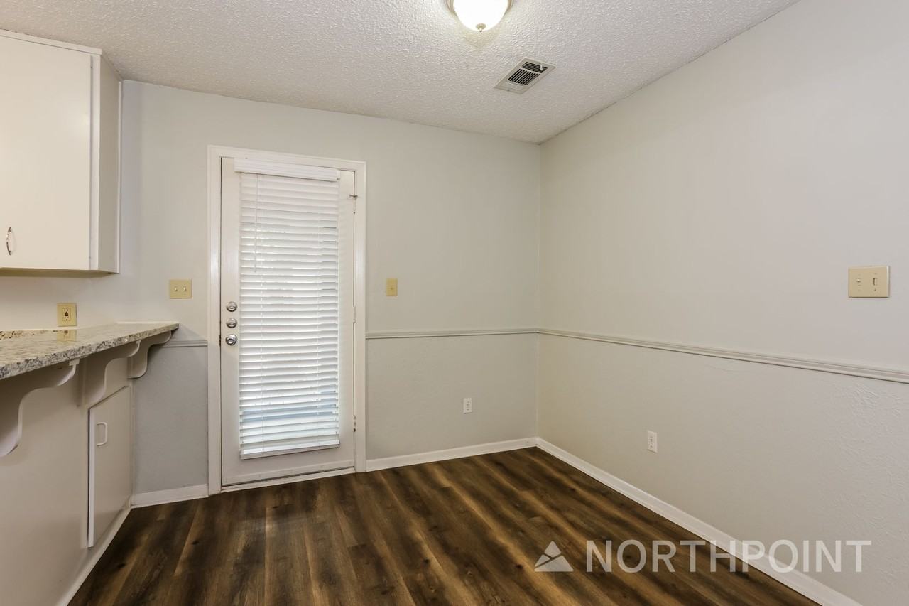 4110 Rustic Ln - Photo 6 of 18