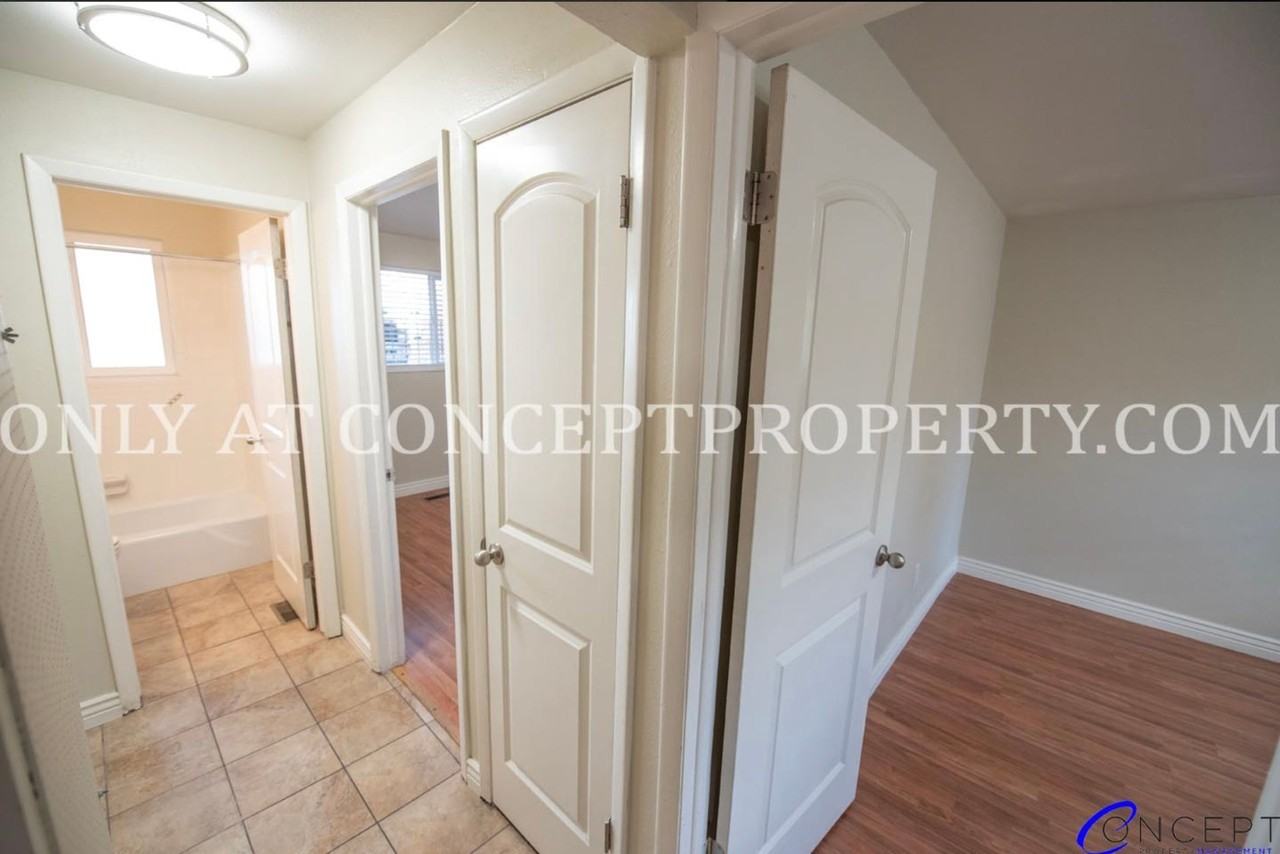100 South Orchard Drive - Photo 4 of 31