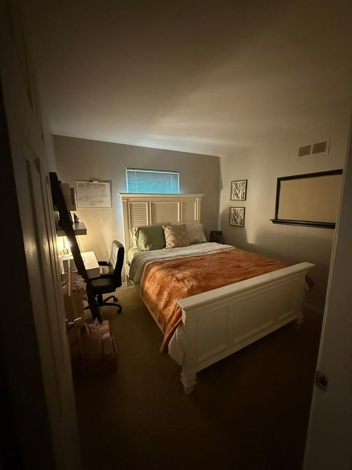 33538 Bayview Dr - Photo 2 of 15