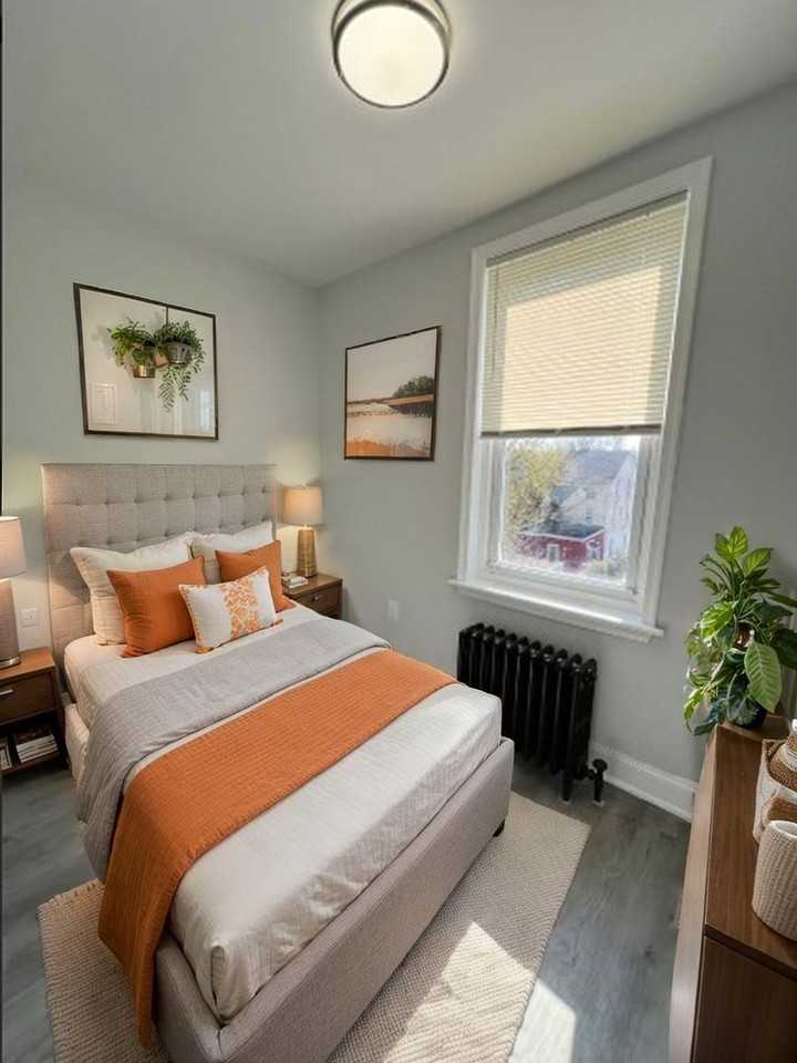 460 E Mechanic St - Photo 2 of 24