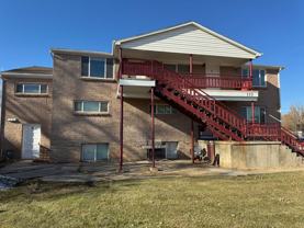 Roosevelt 5 Plex - Photo 1 of 1