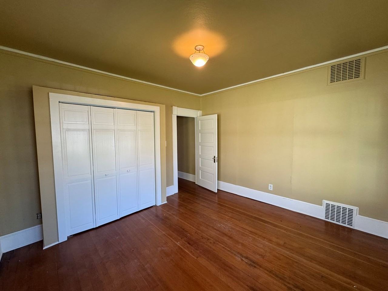 2077 Onyx St - Photo 7 of 11