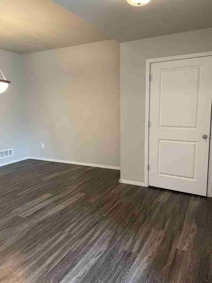 2256 Shandy St #2256 - Photo 5 of 38