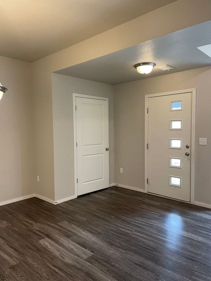 2256 Shandy St #2256 - Photo 7 of 38