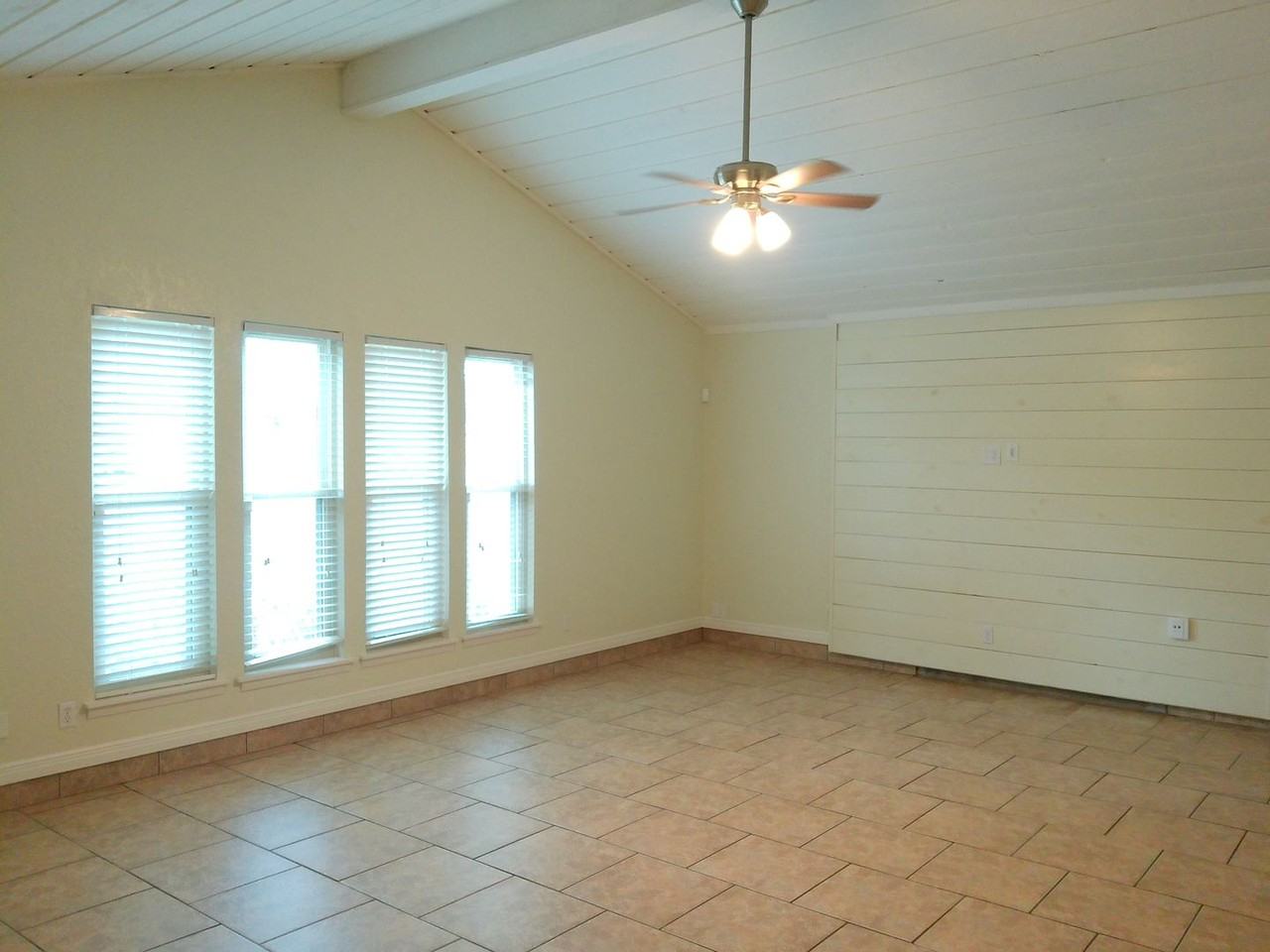 6306 Kristin Dr - Photo 3 of 19
