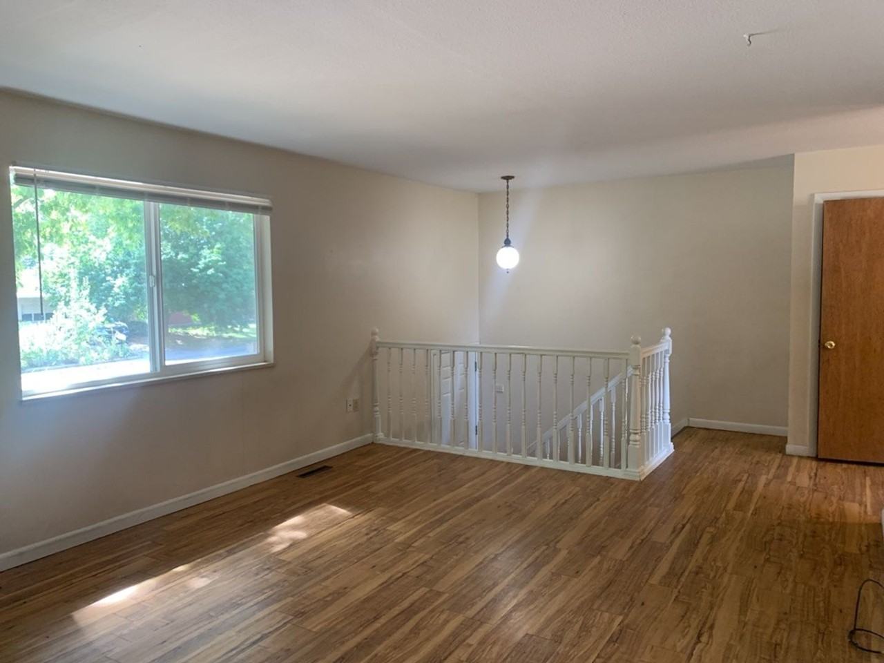 320 Del Clair Rd - Photo 2 of 31