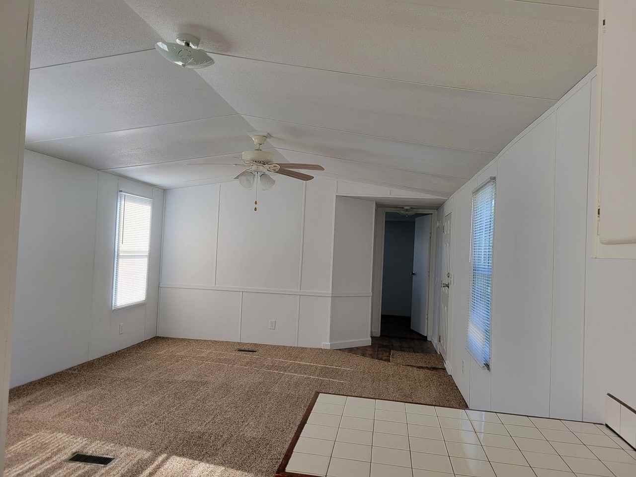 621 Bonfire Dr - Photo 3 of 19