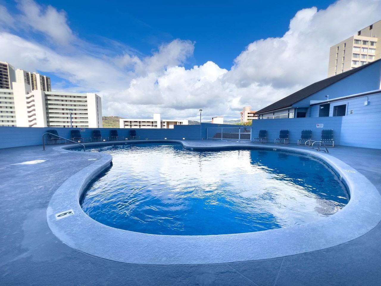 Harbor Dr - Photo 2 of 7