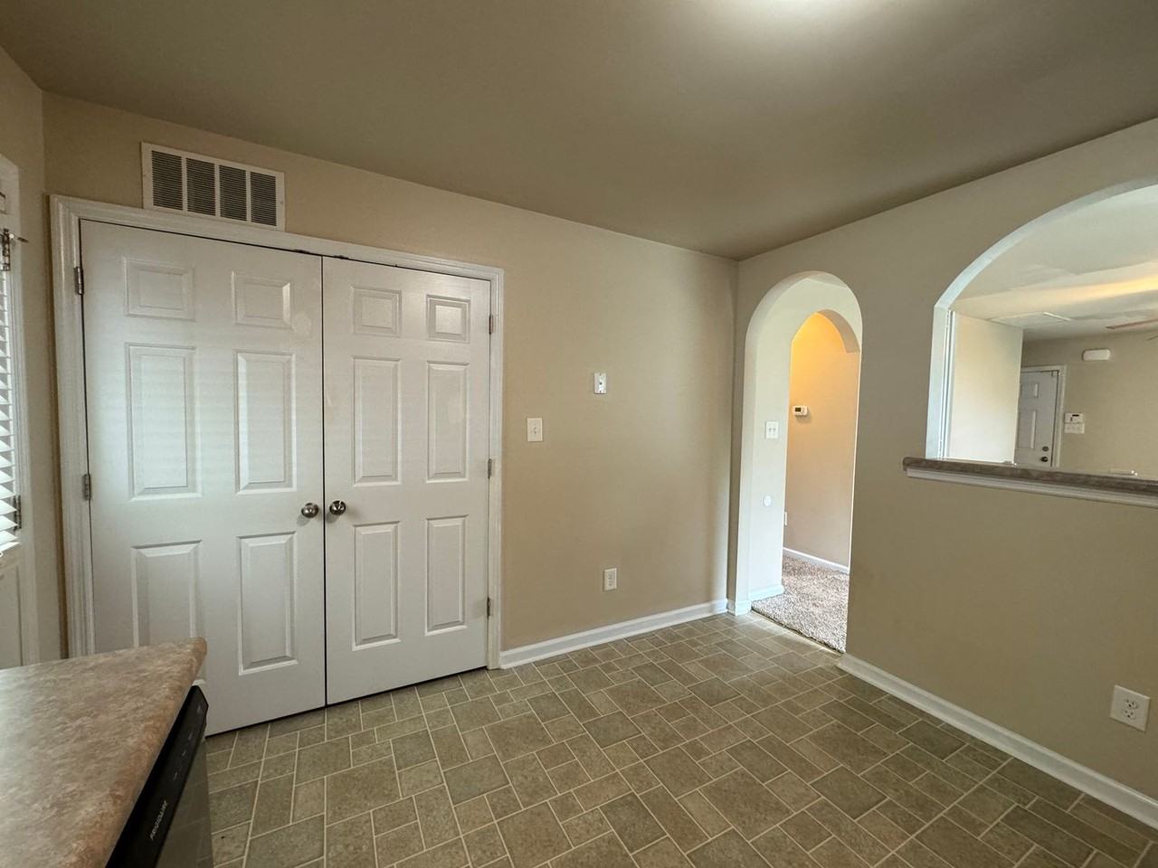 286 Caldwell Loop - Photo 6 of 19