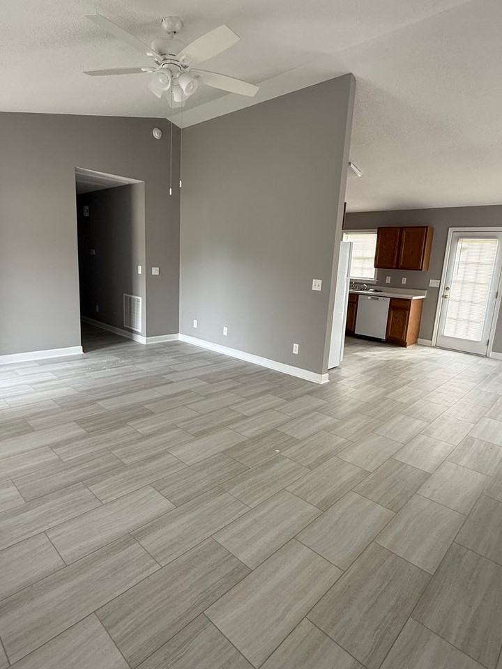 178 3rd Ave - Photo 5 of 17