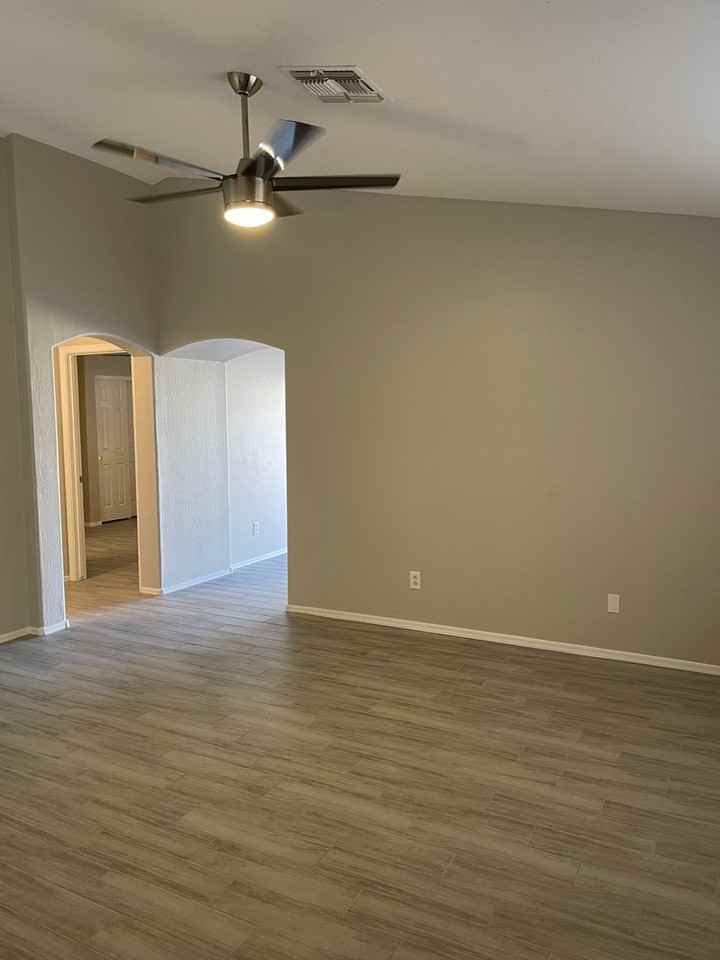 12220 W Rosewood Dr - Photo 6 of 16