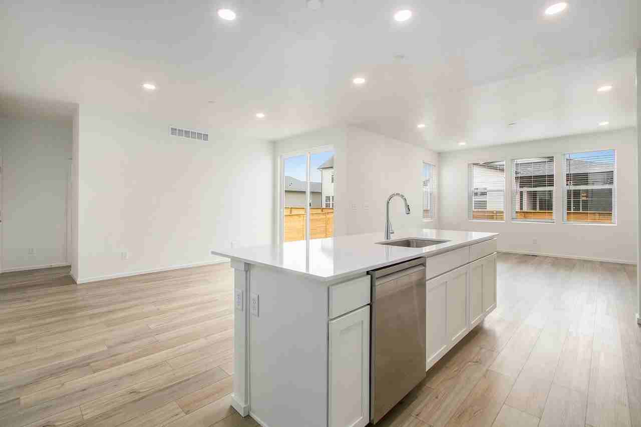 2969 Biplane St - Photo 6 of 36