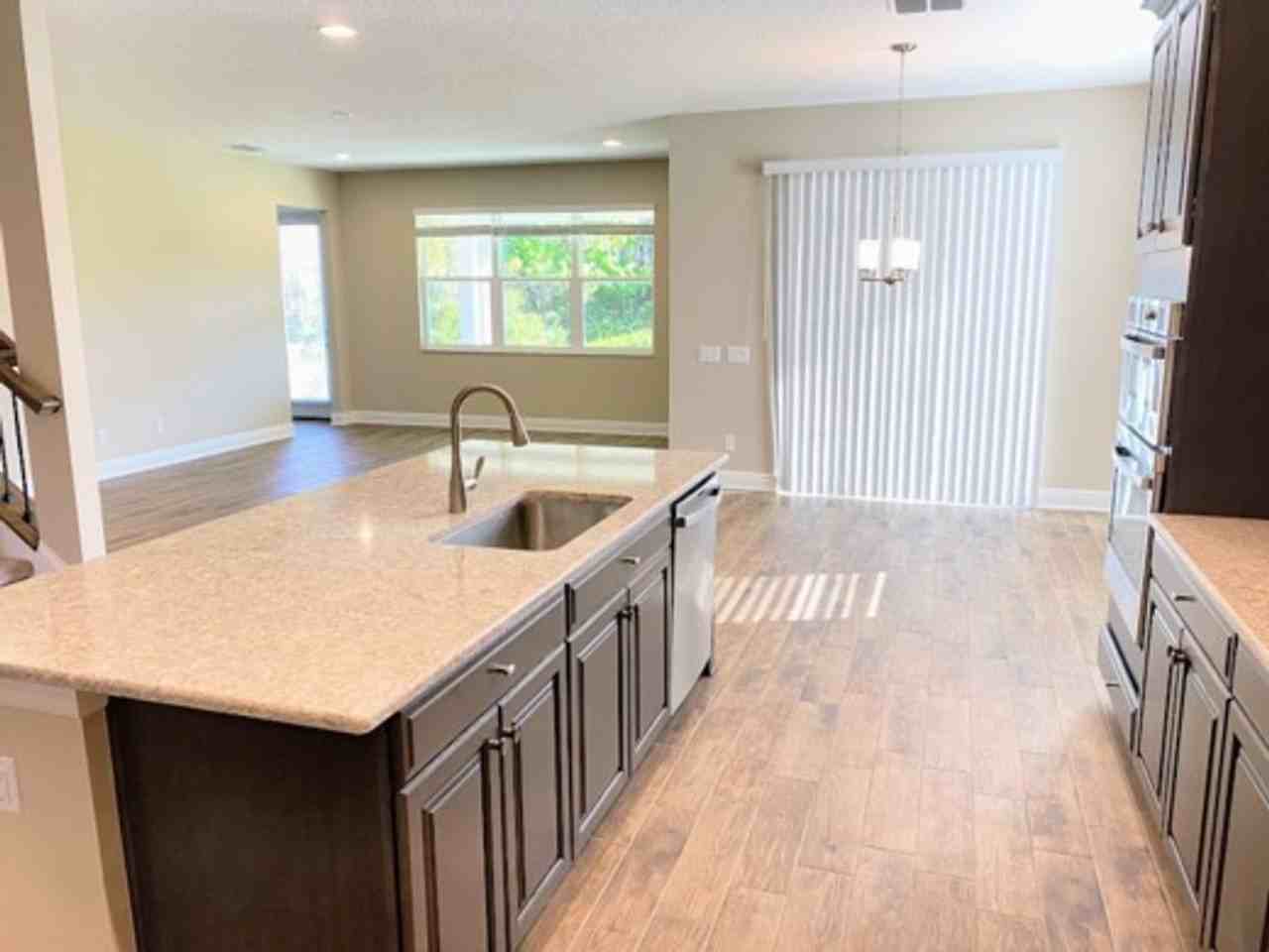 16142 Monterey Greens Cir - Photo 7 of 34