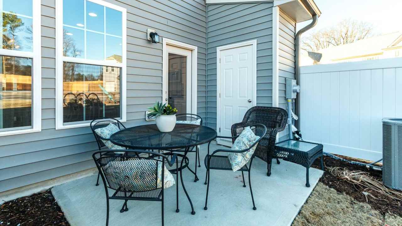 114 Hanging Moss Trl - Photo 6 of 11