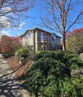 featured image of 1605 10th St