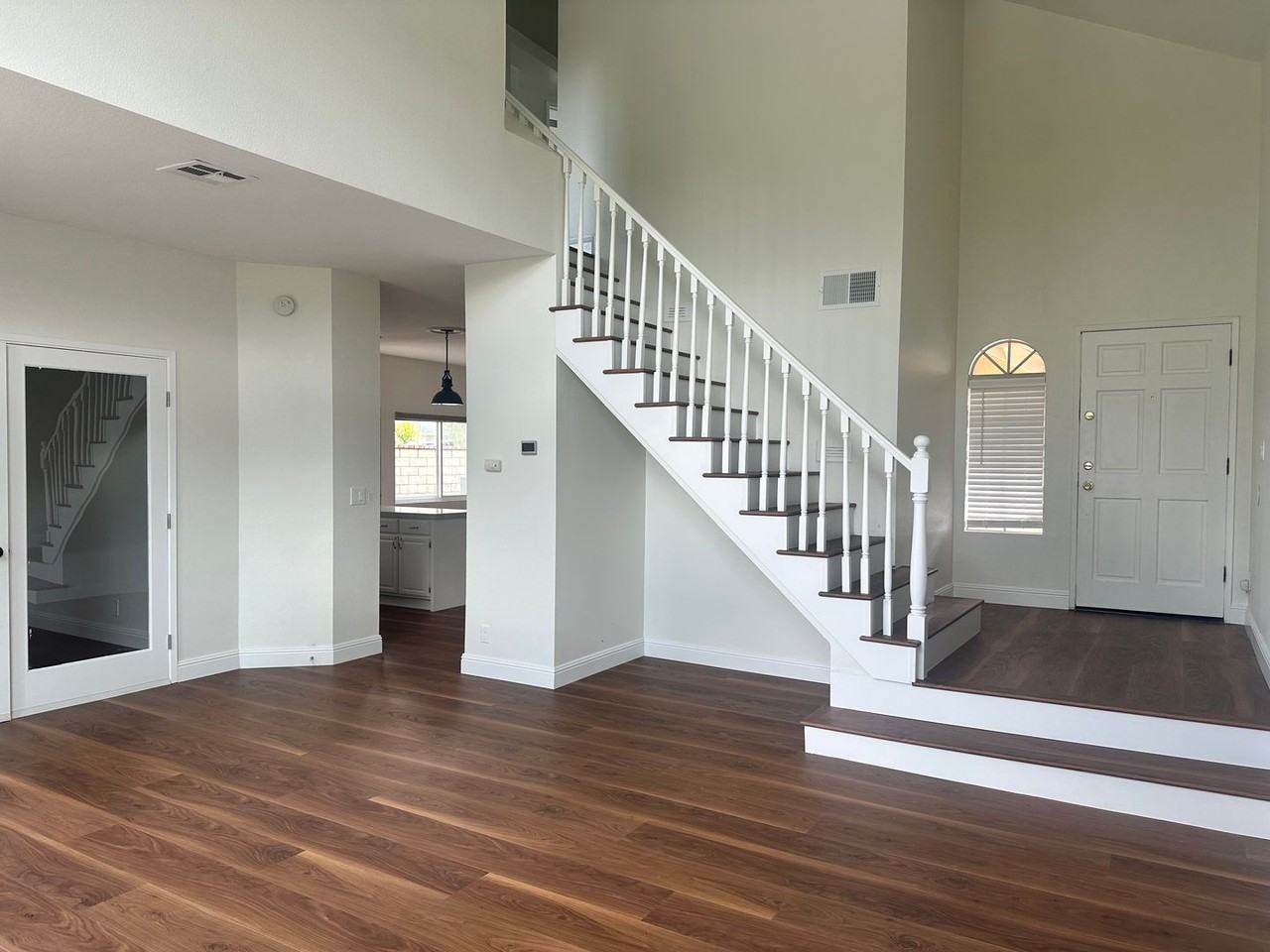 22821 Aspen Ct - Photo 3 of 6