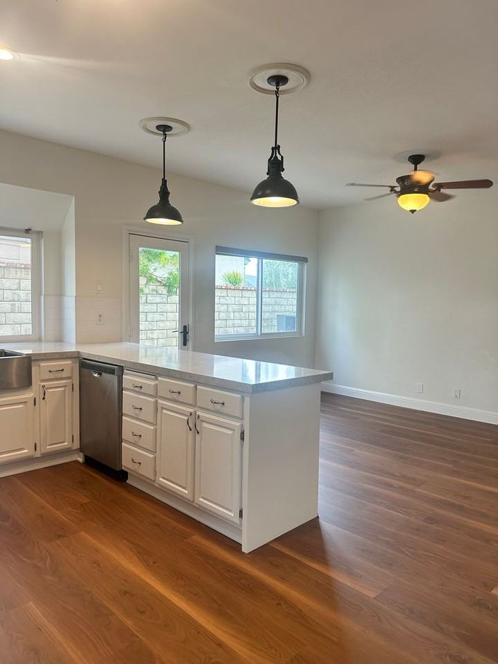 22821 Aspen Ct - Photo 2 of 6