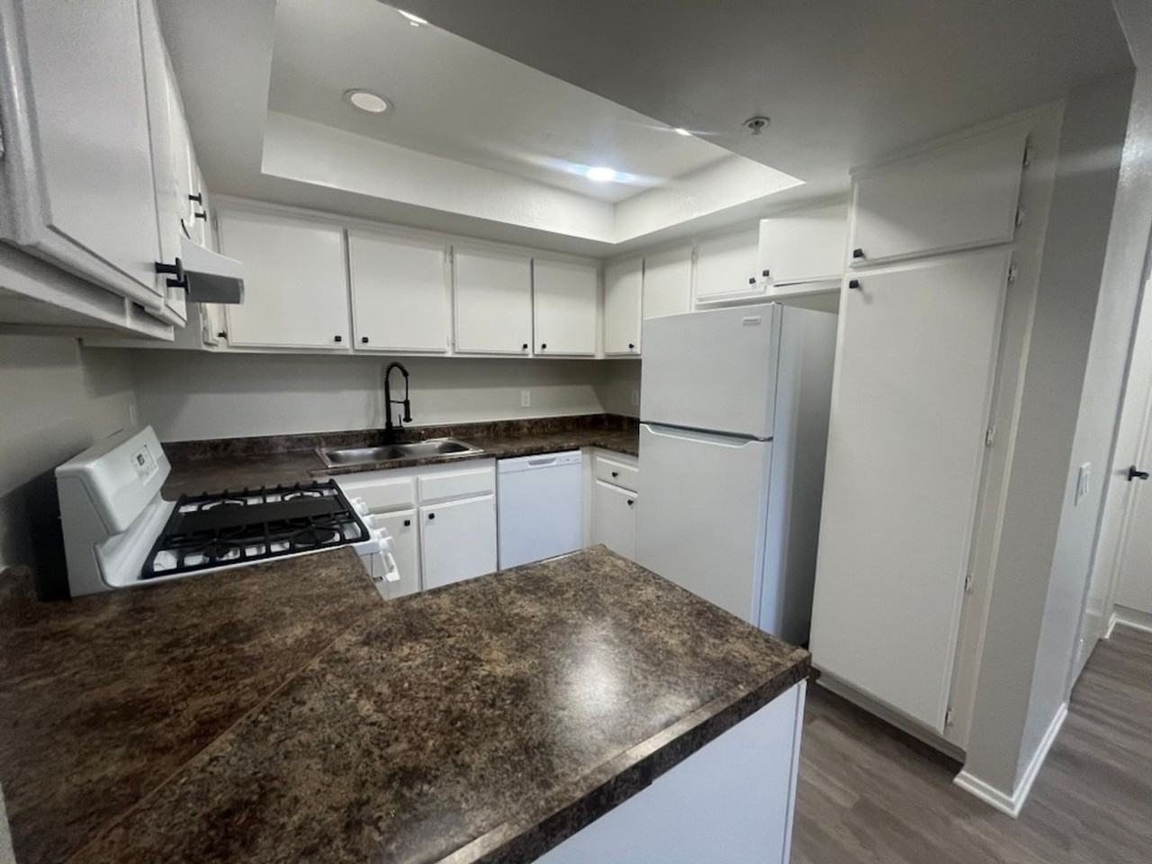 4115 Van Buren Blvd #02 - Photo 5 of 10