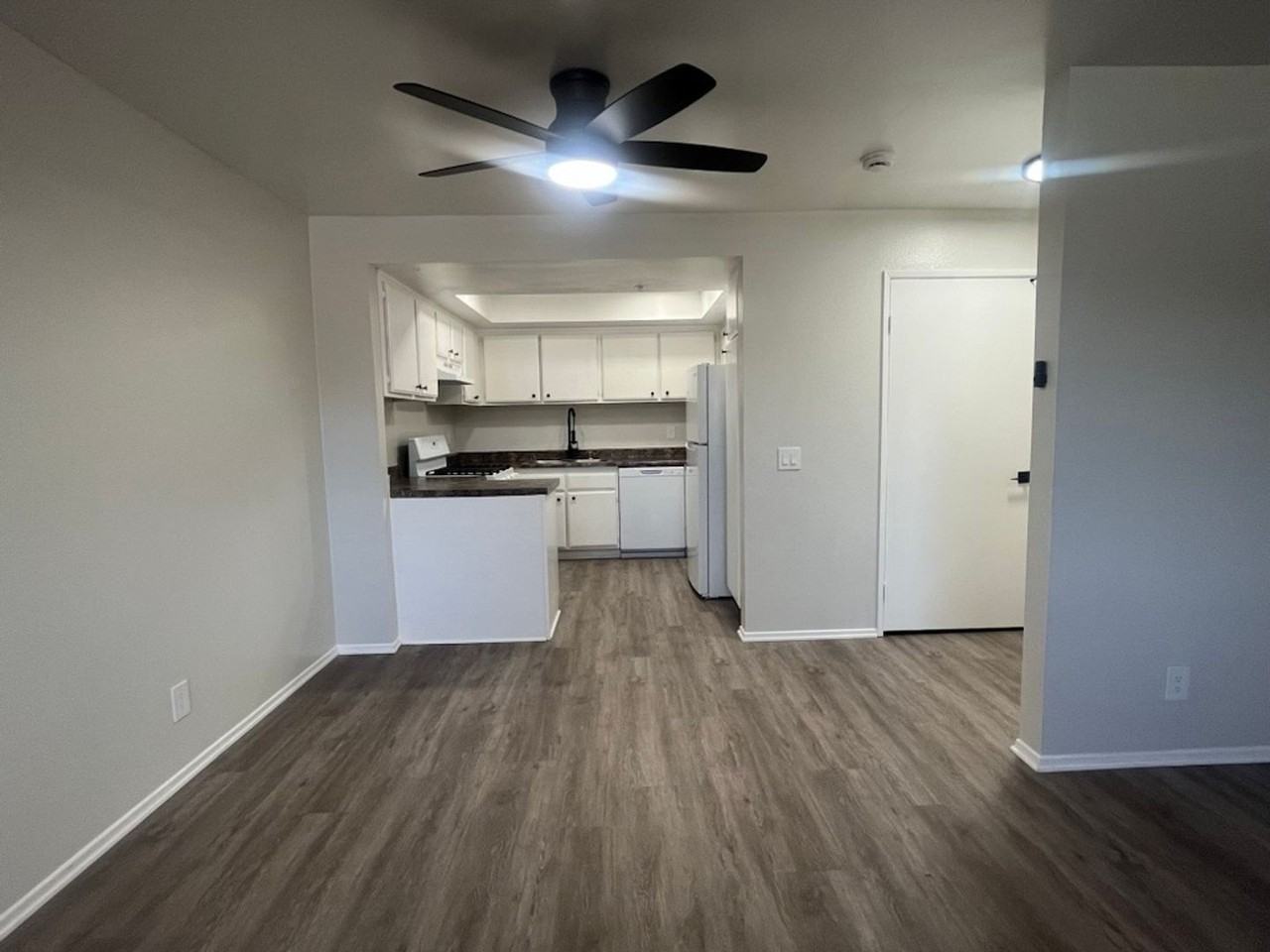 4115 Van Buren Blvd #02 - Photo 6 of 10