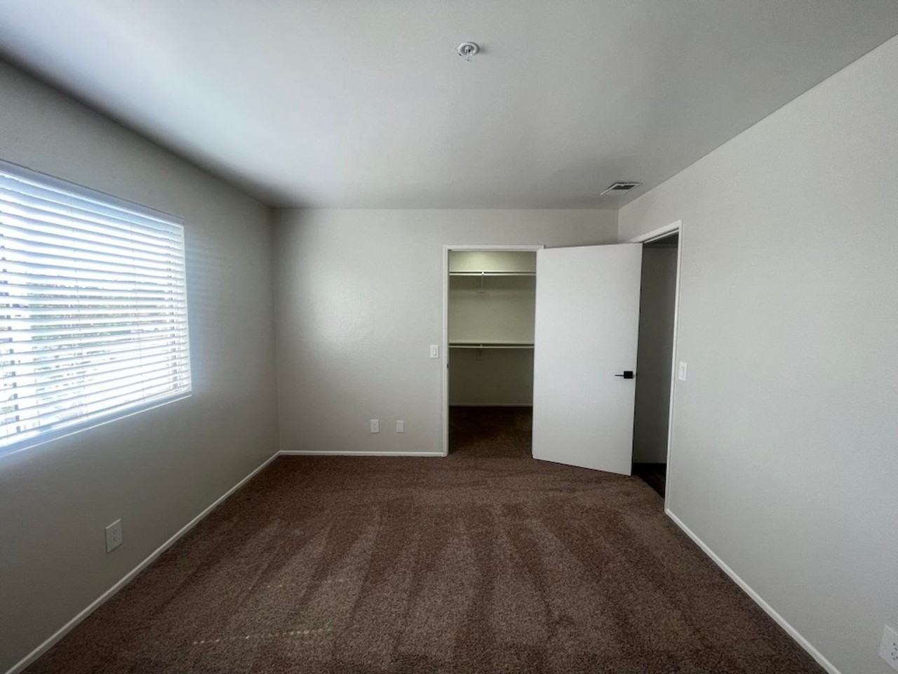 4115 Van Buren Blvd #02 - Photo 7 of 10