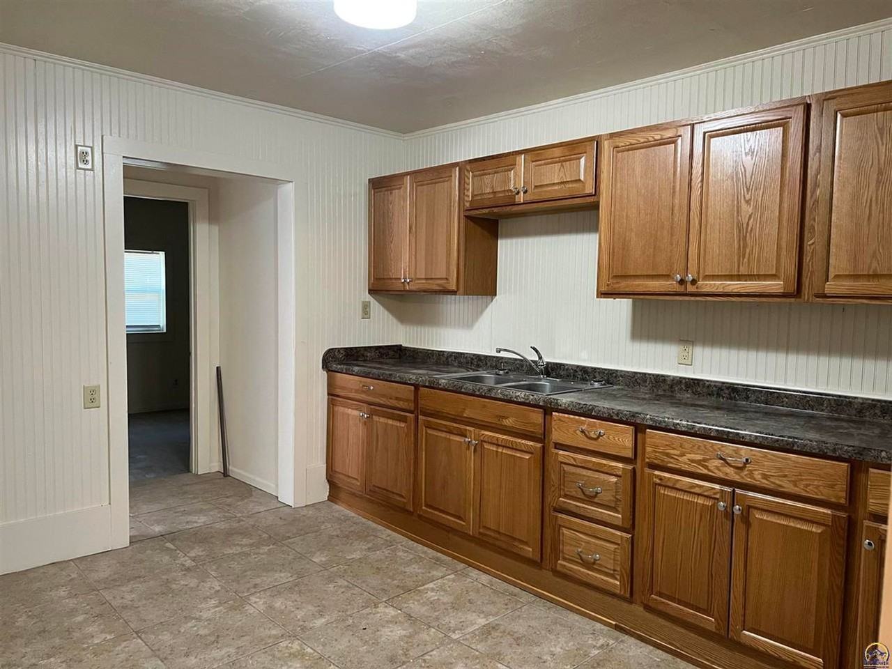 1605 Sw Clay St - Photo 6 of 14