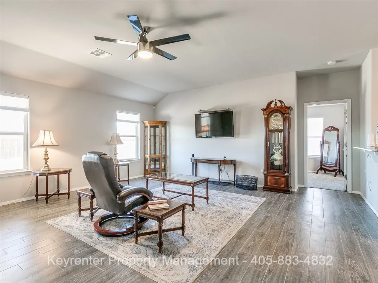 1636 Eighty Niner Ter - Photo 5 of 42