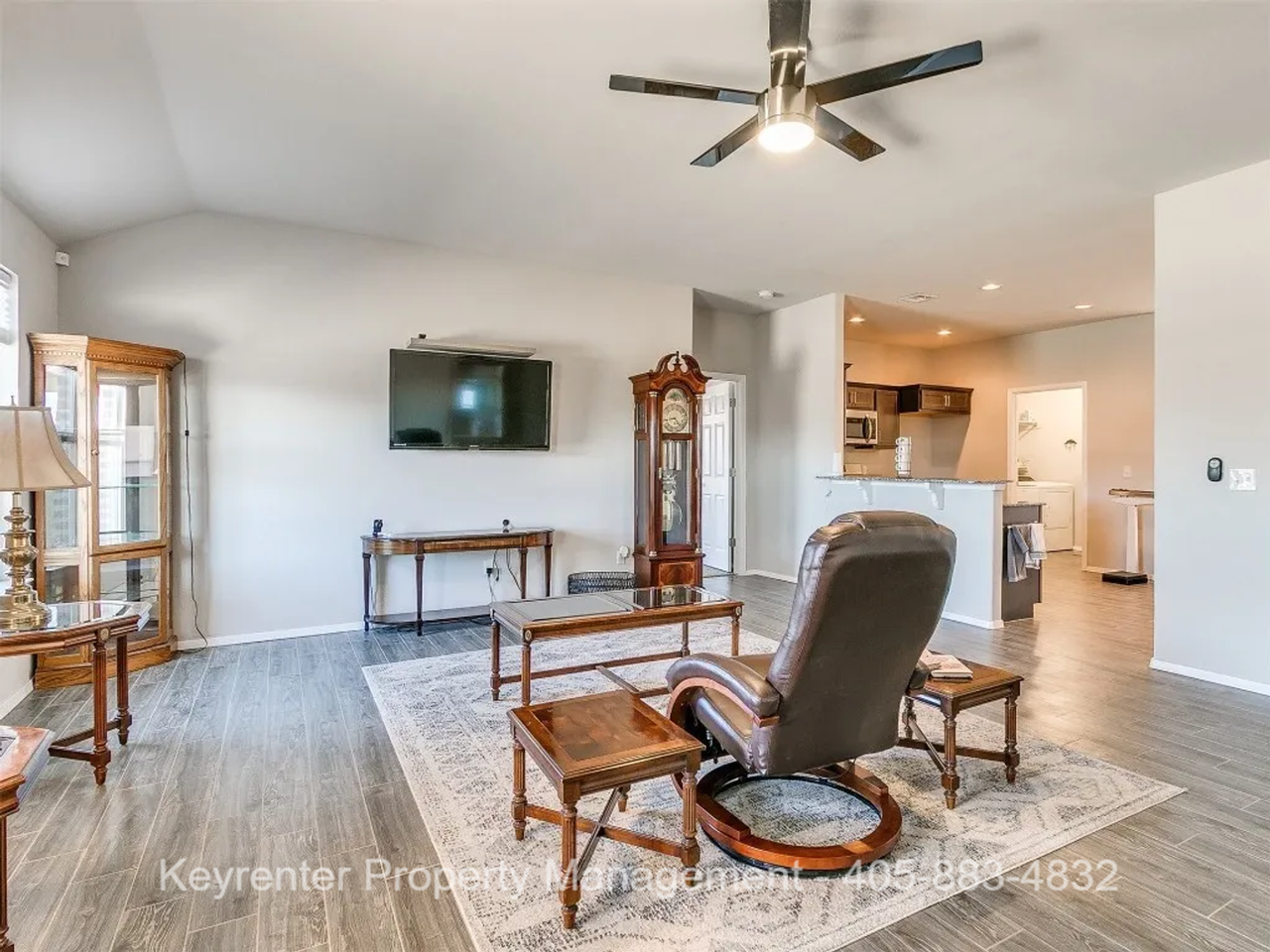 1636 Eighty Niner Ter - Photo 6 of 42