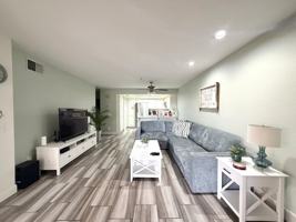 featured image of 500 E Amado Rd