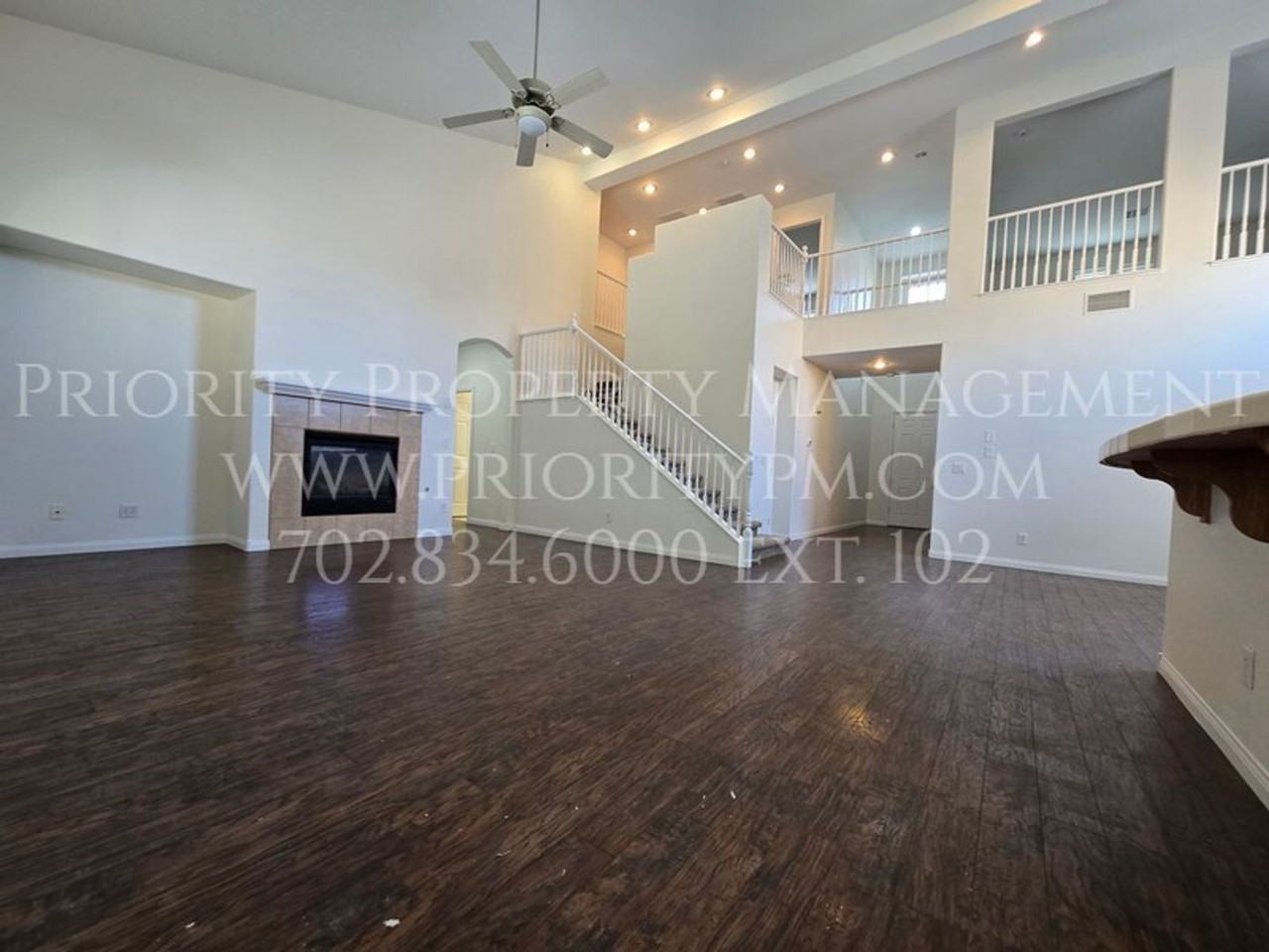 10001 Central Valley Ave - Photo 3 of 9