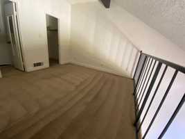 featured image of 910 W Cameron St