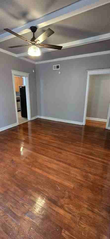 4953 Mcpherson Ave - Photo 2 of 16