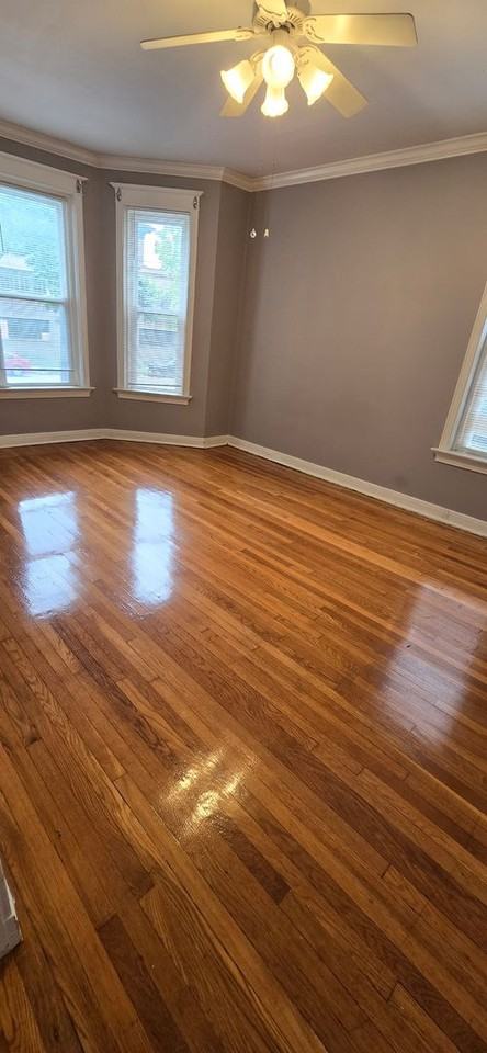 4953 Mcpherson Ave - Photo 3 of 16