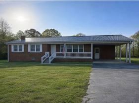 152 Leonard Dr - Photo 1 of 1