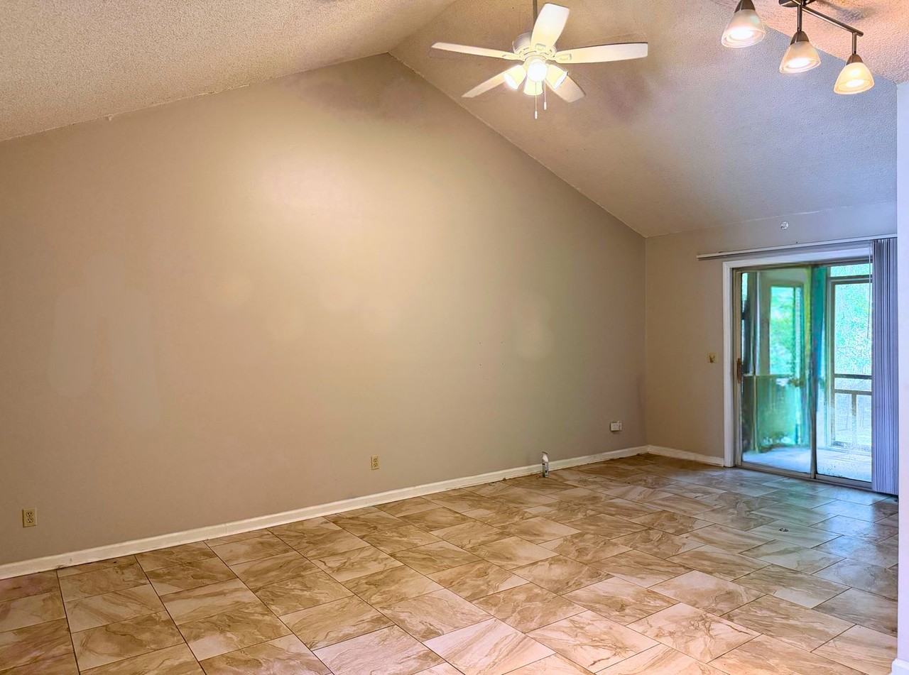 408 Admirals Walk Dr - Photo 7 of 13